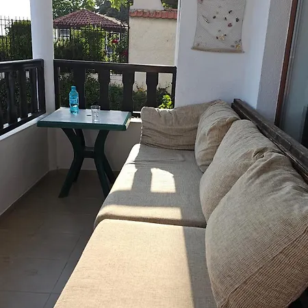 Complex Apartman Szveti Vlasz